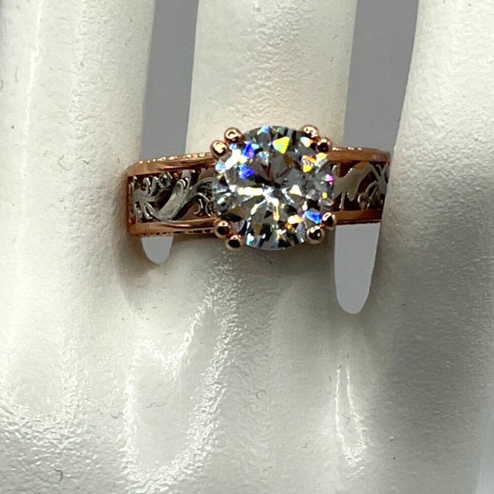 Vintage-Inspired Rose Gold Plated 925 Ring 4ct CZ & Floral Band Design Size 8